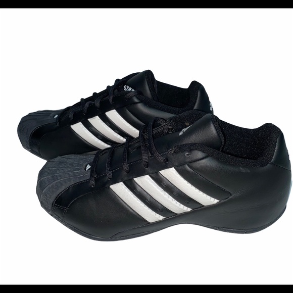 hard shell toe adidas